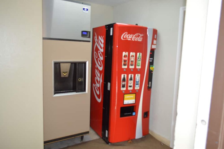Vending machine