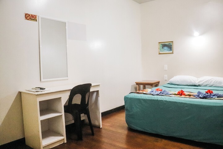Room 25 of 56