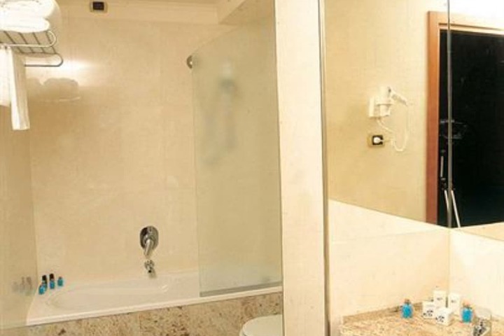 Bath Photo