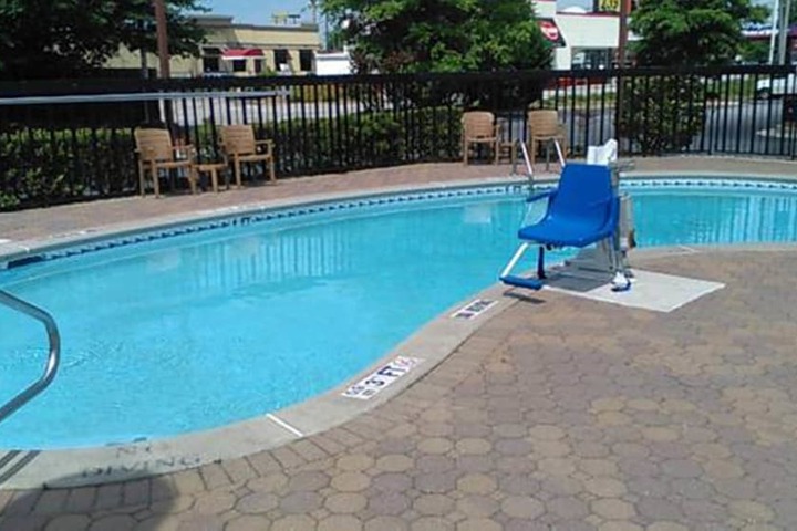 Pool 18 of 28