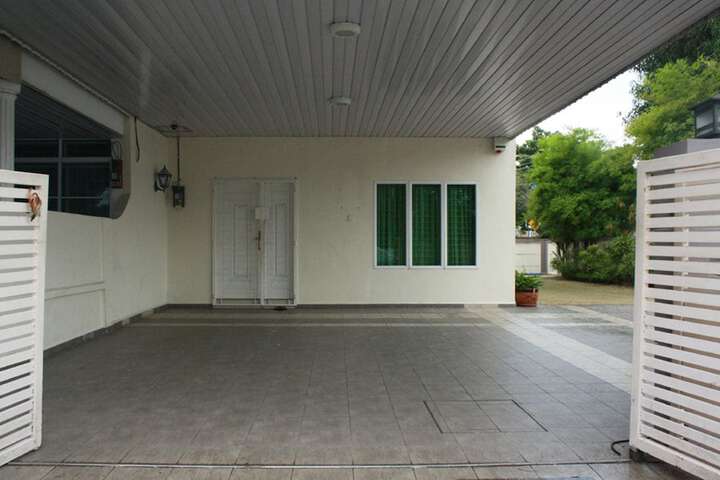 Property Grounds 13 of 13