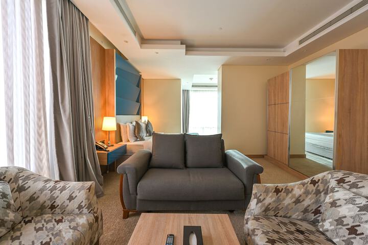 Room 38 of 68
