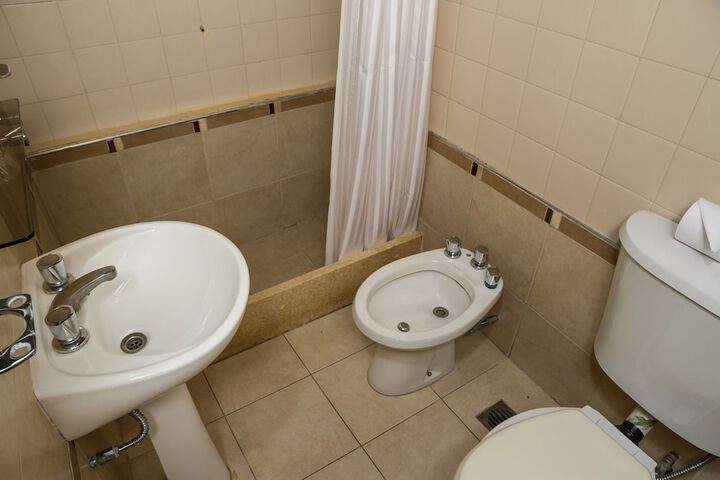 Room 16 of 24