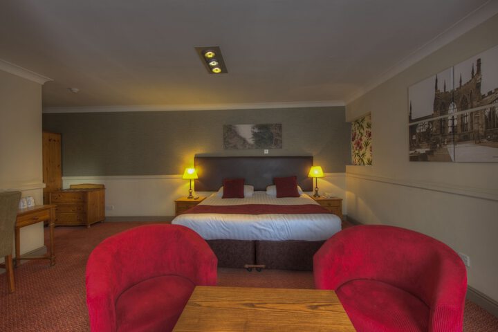 Room 9 of 63