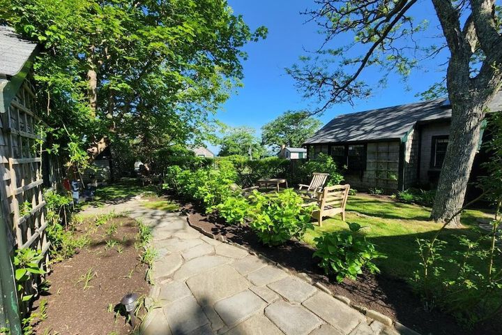 Terrace/Patio 6 of 24