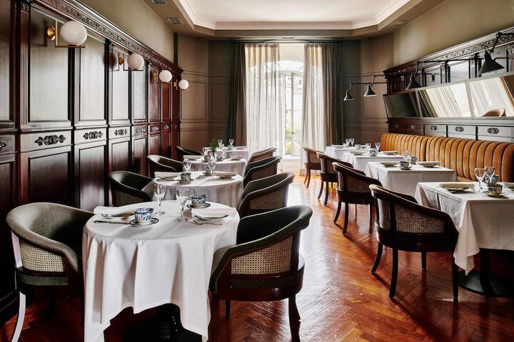 Dining 66 of 89