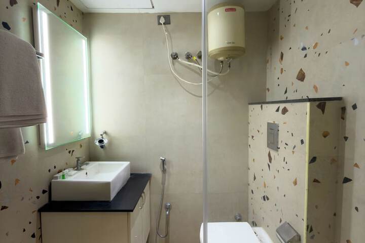 Room 9 of 17
