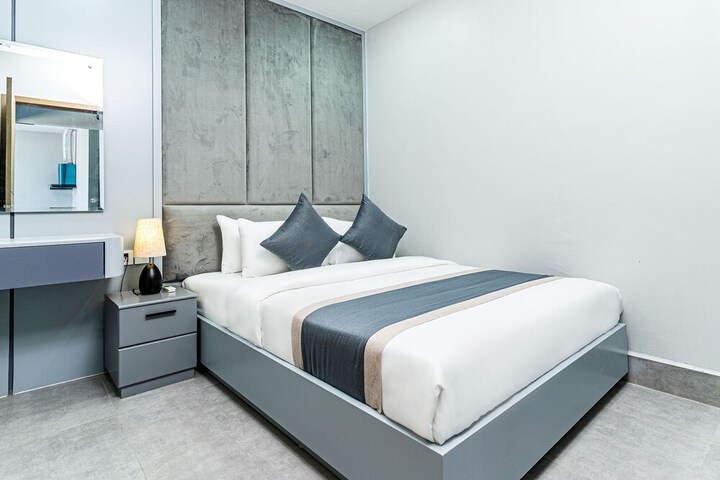 Room 8 of 57