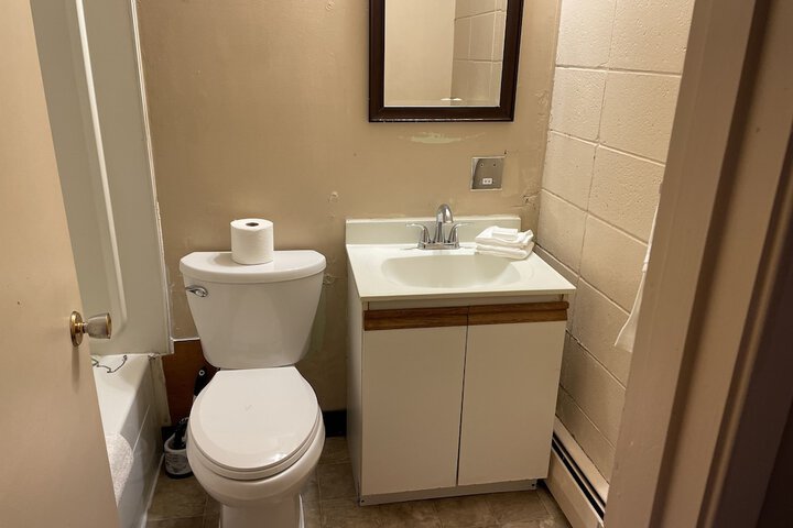 Room 11 of 47