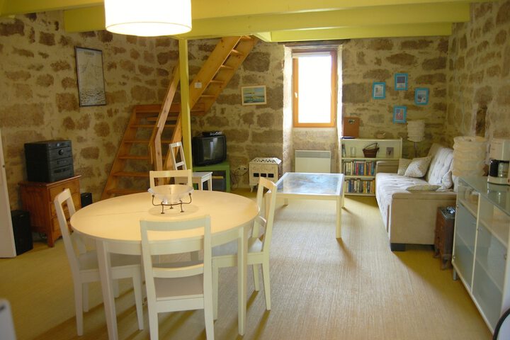 Room 7 of 45