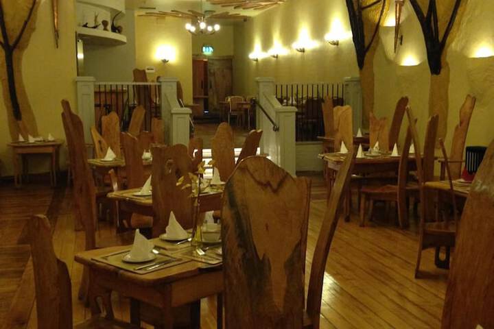 Dining 38 of 63