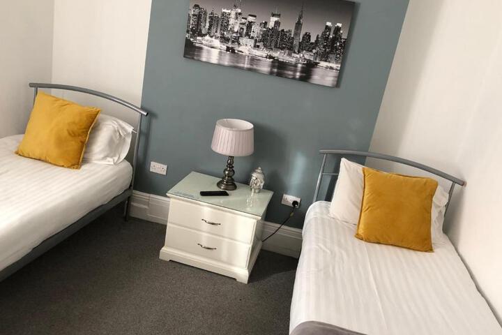 General 16 of 32