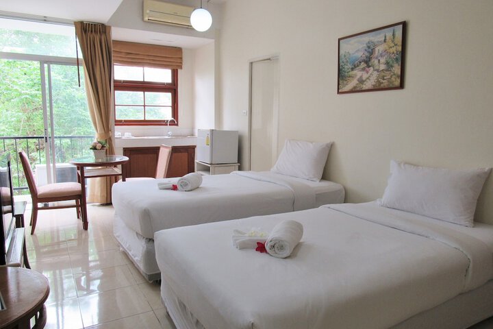 Room 34 of 87
