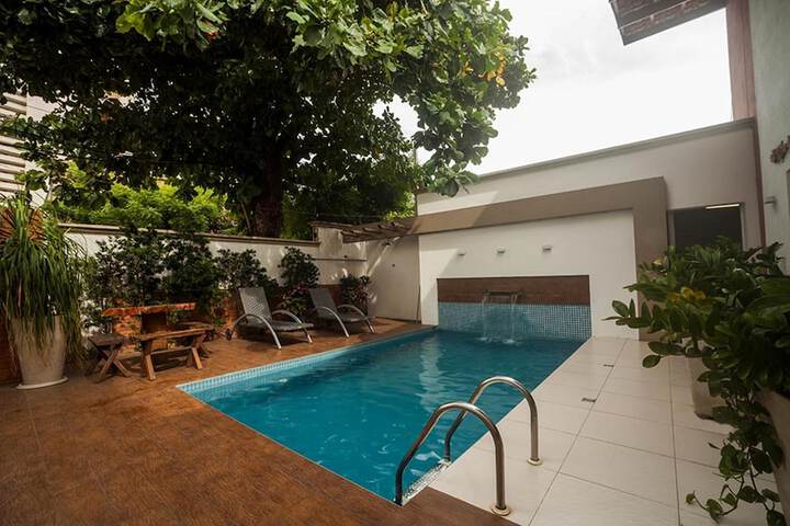 Pool Hotel
