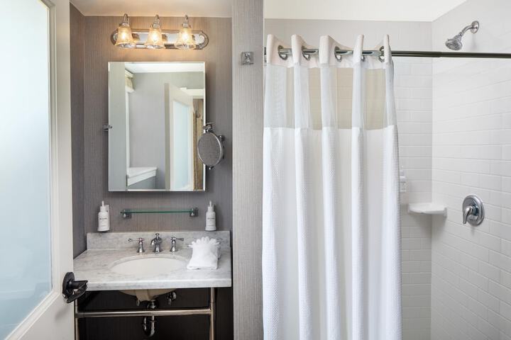 Bathroom Interior Photo