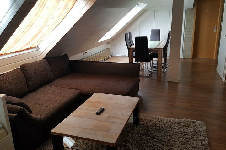 Room 27 of 41