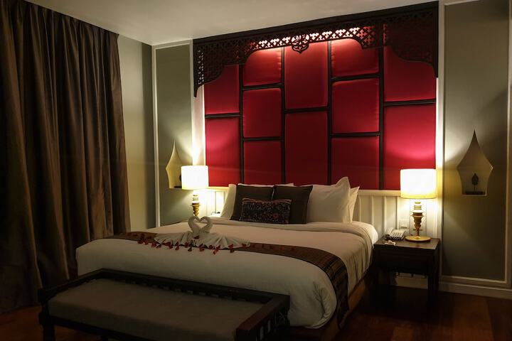 Room 16 of 72