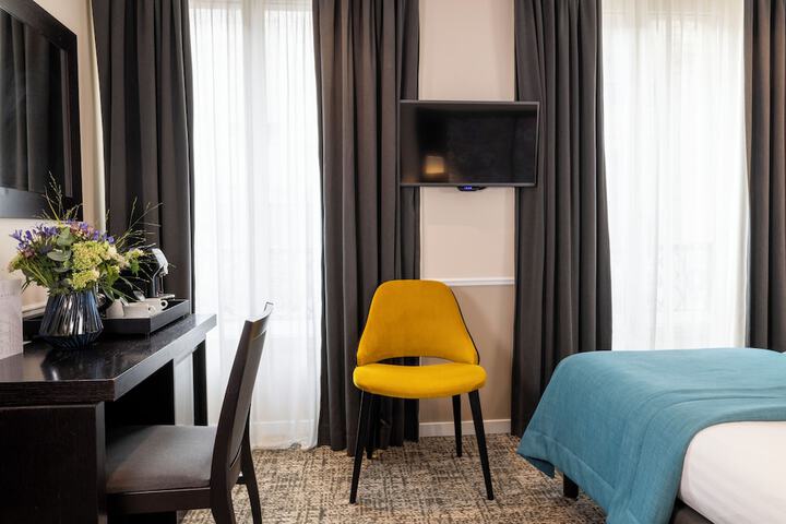 Room 19 of 60