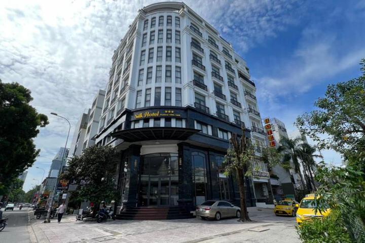 Silk Hong Ha hotel