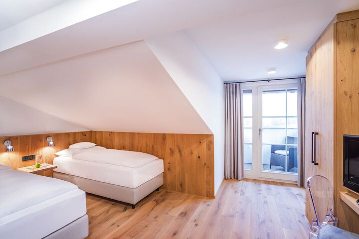 Room 21 of 47