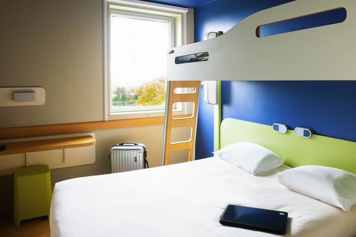 Room 4 of 45