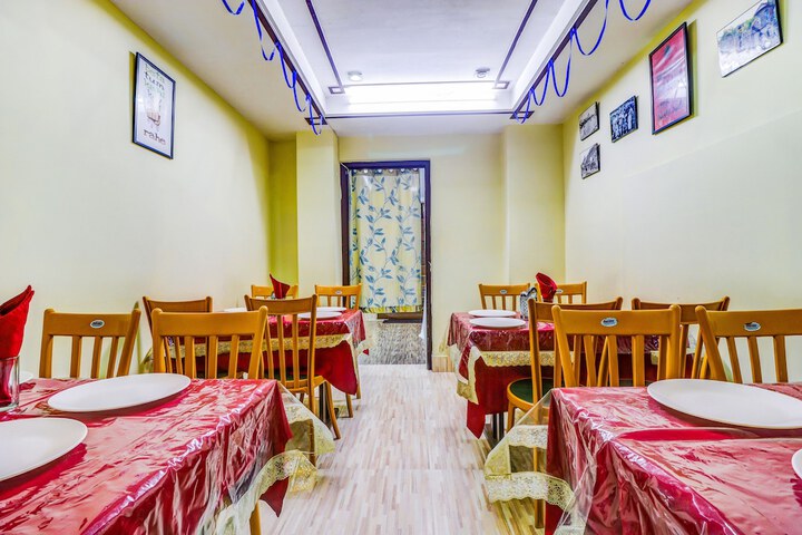 Dining 5 of 29