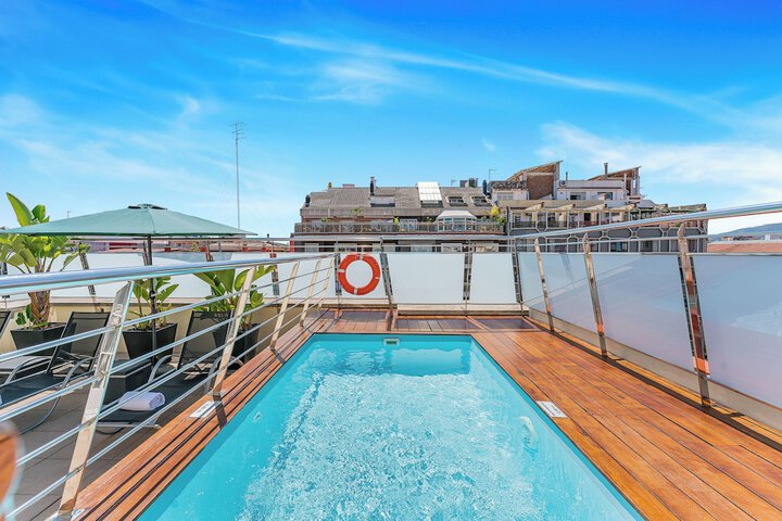 Rooftop terrace