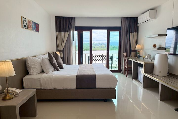 Room 22 of 54
