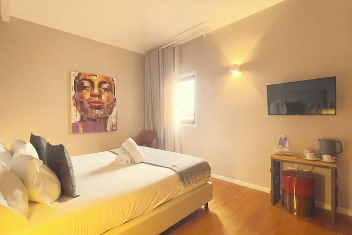 Room 7 of 70