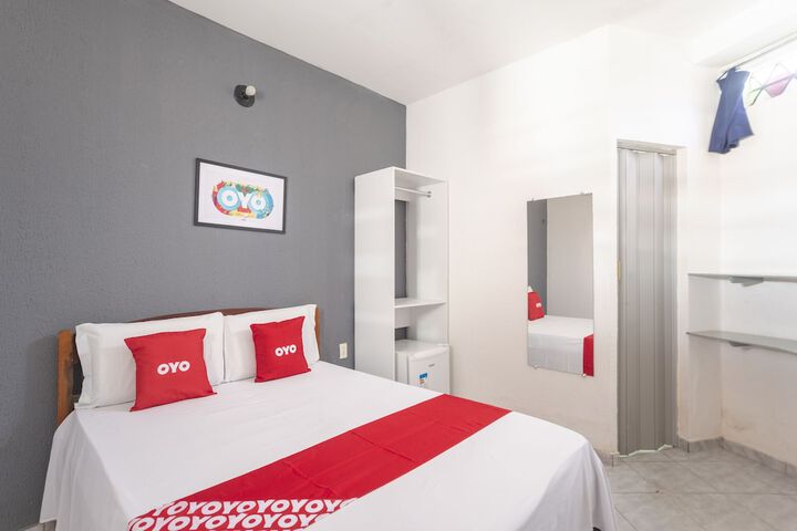 Room 8 of 15