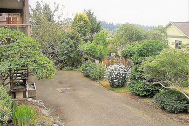 Property Grounds 16 of 20
