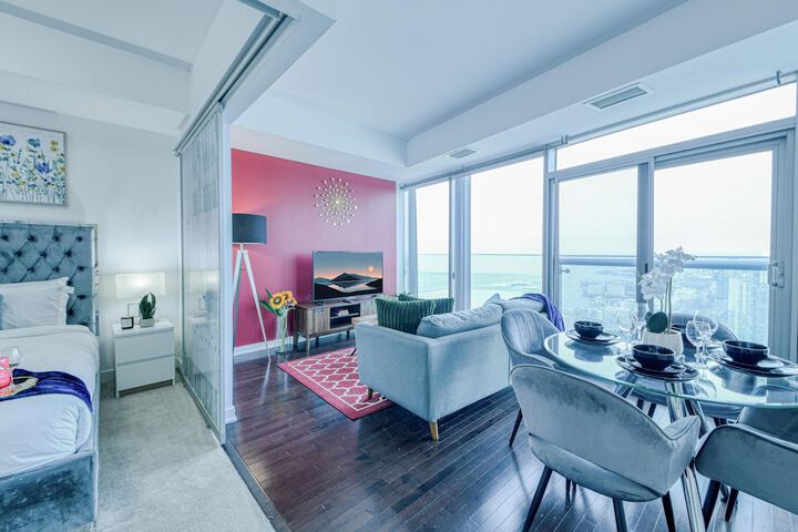 Room 55 of 174