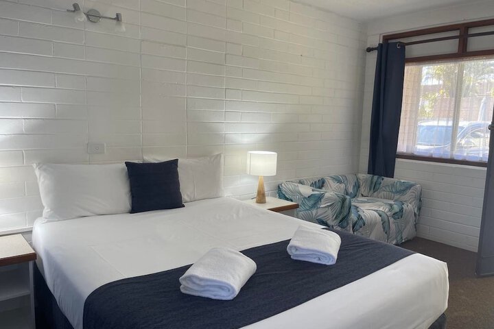 Room 16 of 59