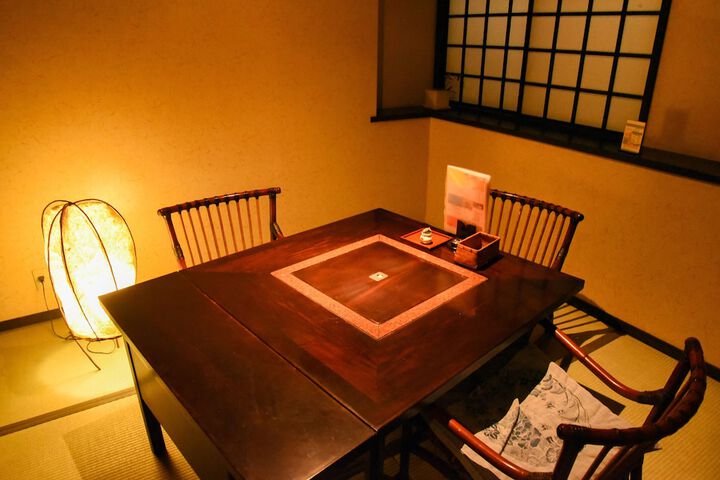 Dining 52 of 72