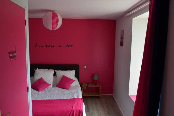 Room 5 of 22