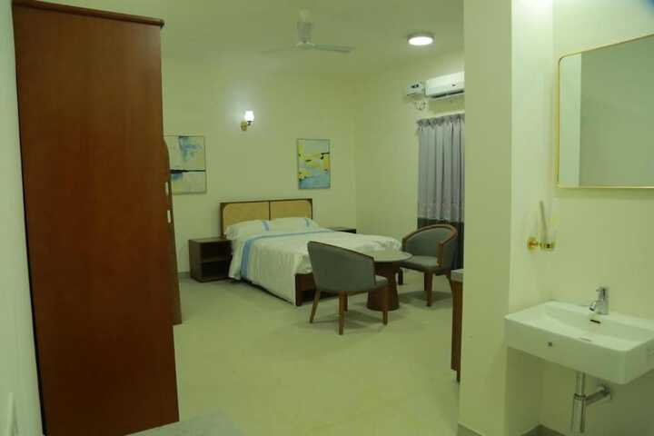Room 15 of 31