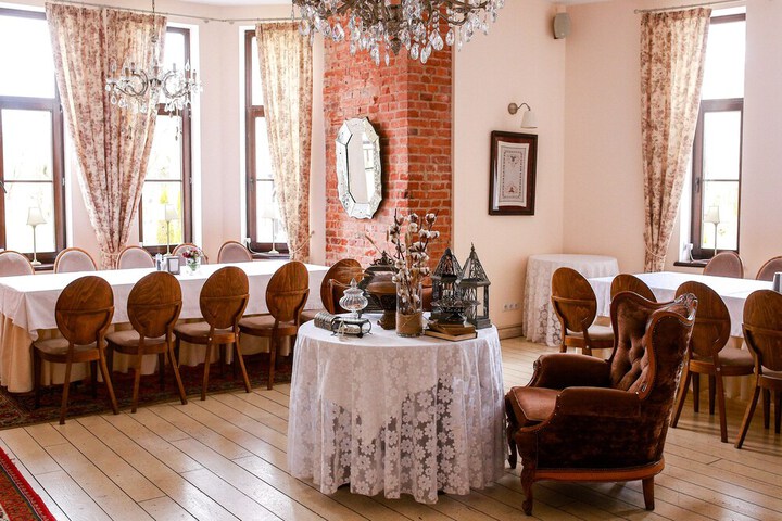 Dining 50 of 67