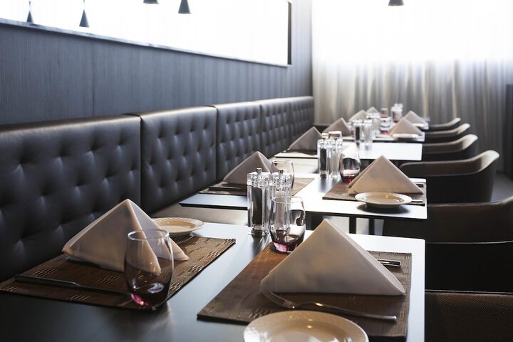 Dining 42 of 66