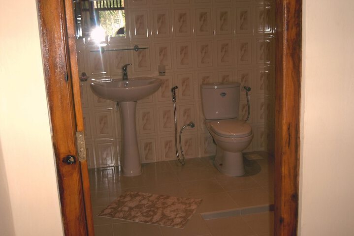 Room 37 of 65