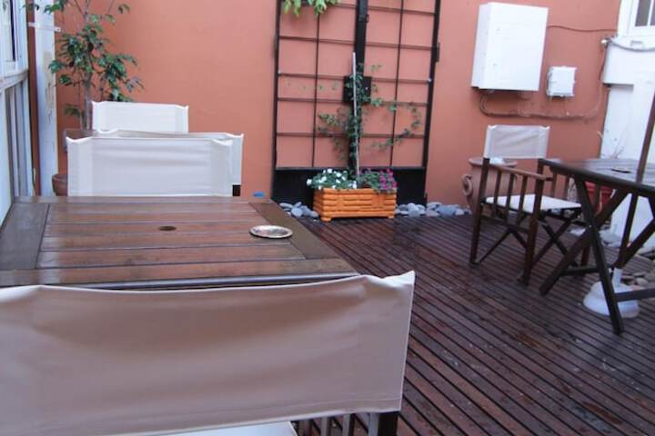 Terrace/Patio 12 of 27