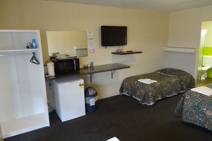 Room 7 of 22
