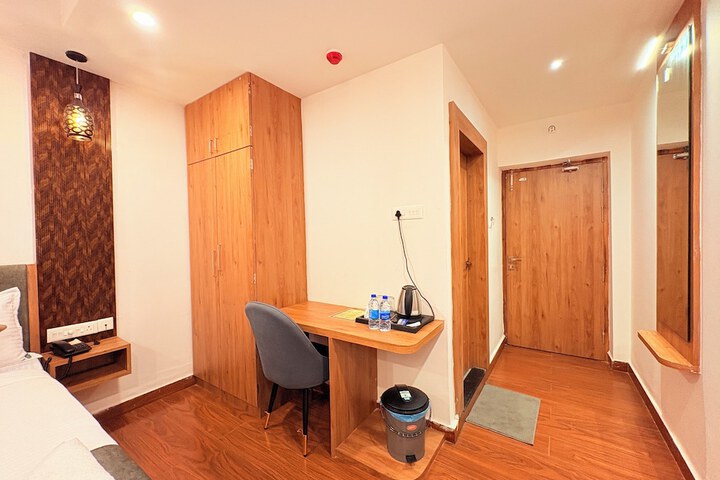 Room 15 of 72