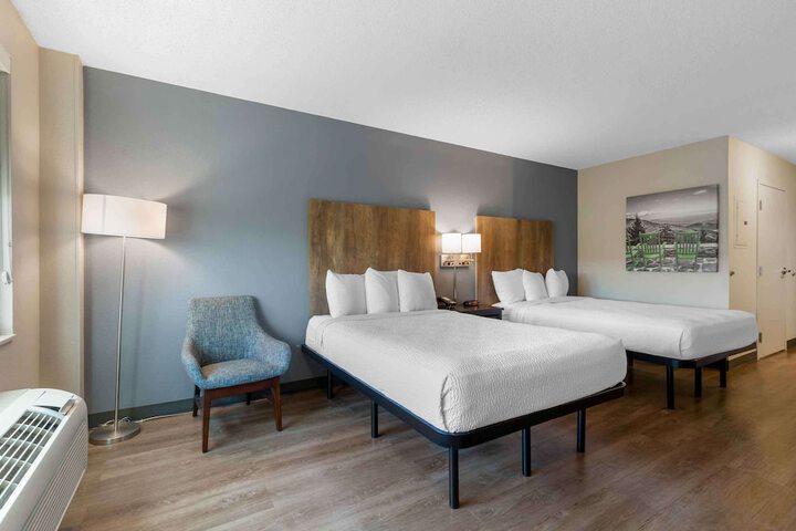 2 Double Beds Studio (1 of 5)
