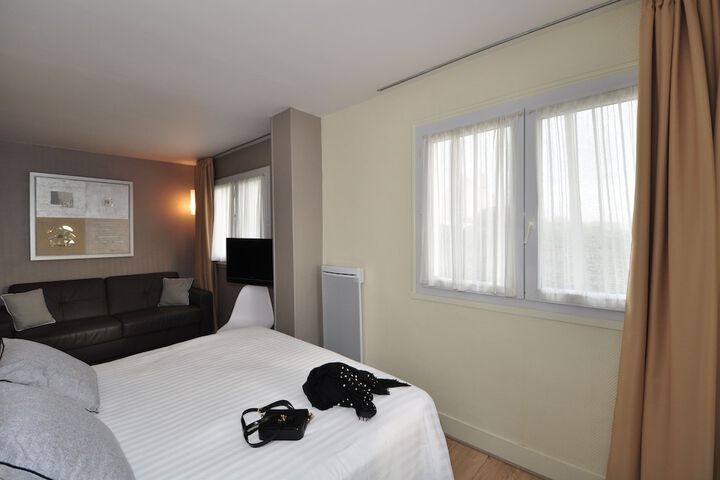 Room 55 of 92