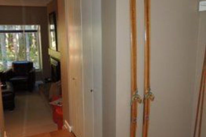 Room 594 of 697