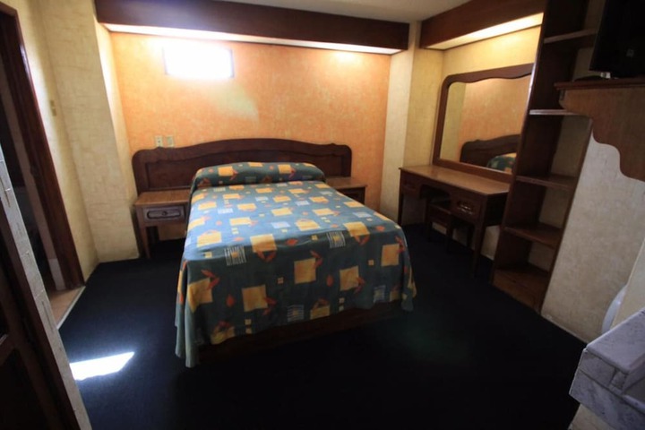 Room 20 of 44