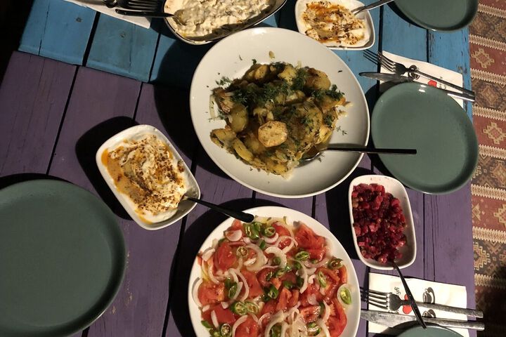 Dining 77 of 127