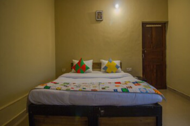 Room 17 of 24