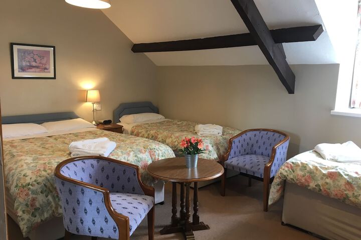 Room 9 of 46