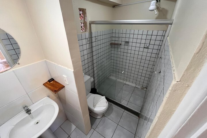 Room 62 of 71